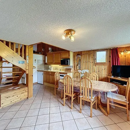 Apartment 4 Pieces Avec Terrasse Face Mont Blanc, Proche Teleski, Village Et Garage Securise - Fr-1-560-133